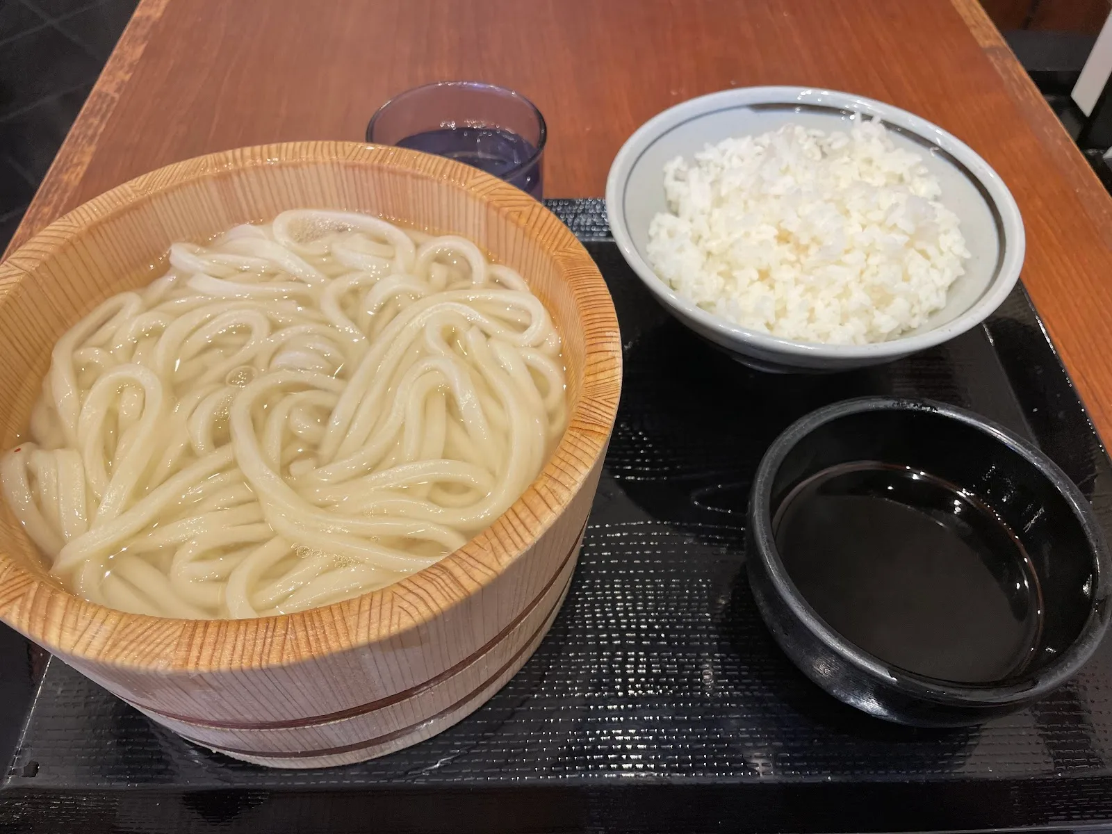 丸亀製麺ハマサイト · 3